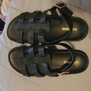 NWOT black sandals